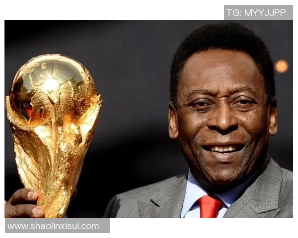 足球巨星退役后发福成常态 他们如何面对岁月的侵蚀与身材的变化 足球巨星退役后发福成常态 他们如何面对岁月的侵蚀与身材的变化