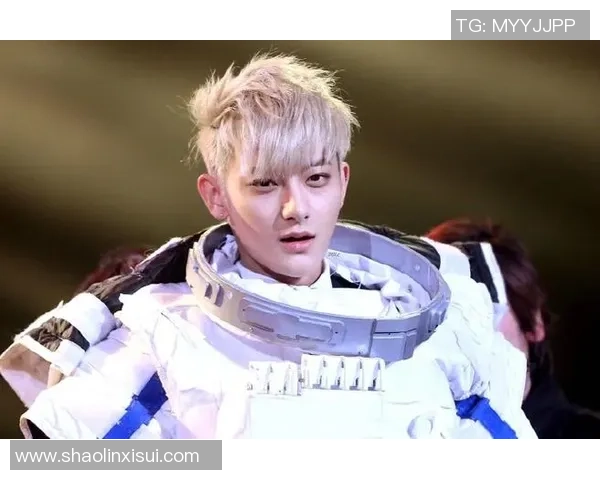 中国足球球星中最嘚瑟的那些人 他们如何在场内外展现个性与自信 中国足球球星中最嘚瑟的那些人 他们如何在场内外展现个性与自信